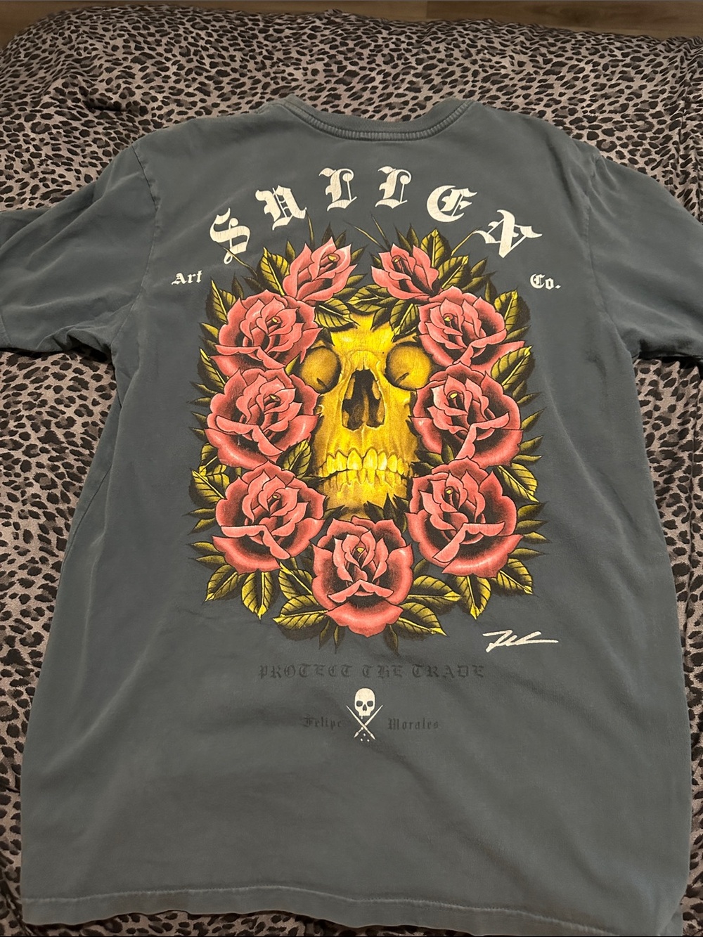 Men's Teal Graphic Tee with Yellow Skull & Pink Roses